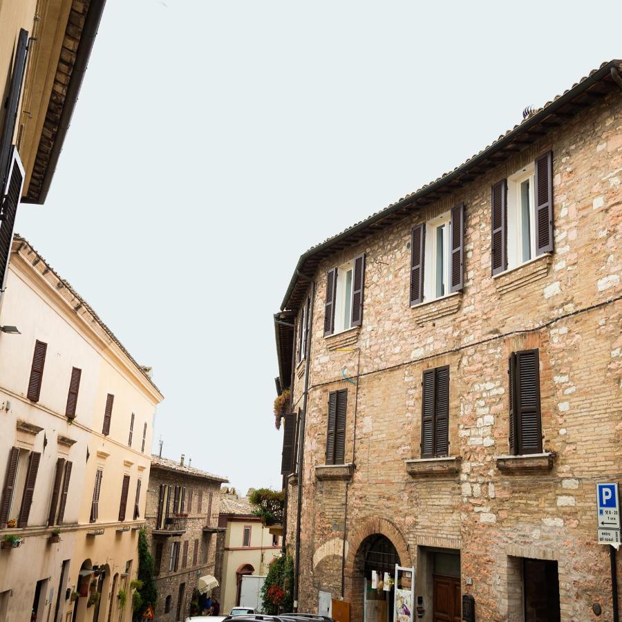 Ferienwohnung Colonia Iulia Spello Exterior foto